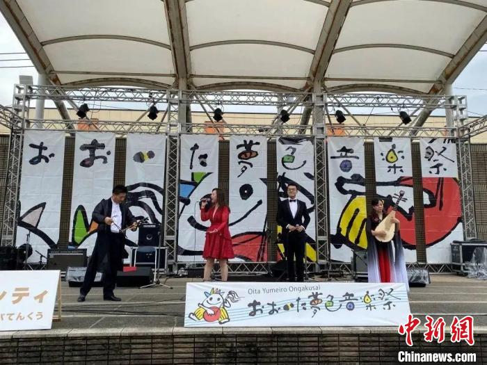 图为，武汉歌舞剧院参加日本大分市“梦色音乐节” 武汉文旅局供图