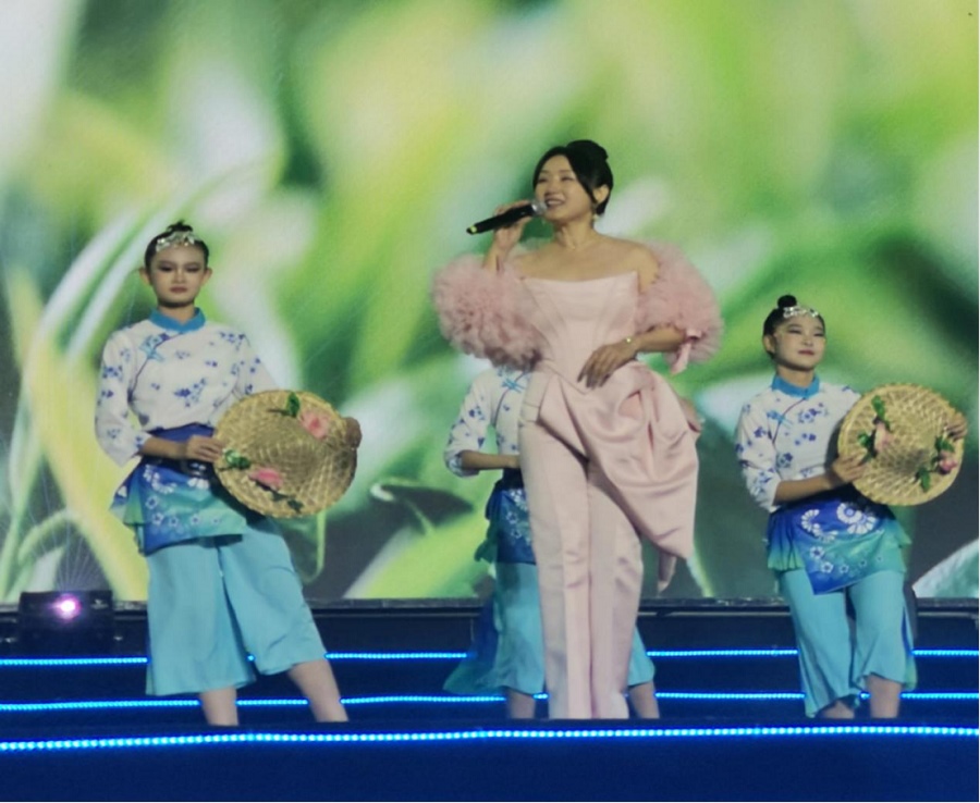 “如七而遇 相思乌海”这场七夕主题音乐会甜出圈584.png