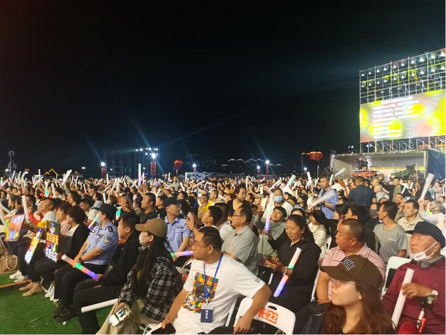 “如七而遇 相思乌海”这场七夕主题音乐会甜出圈665.png