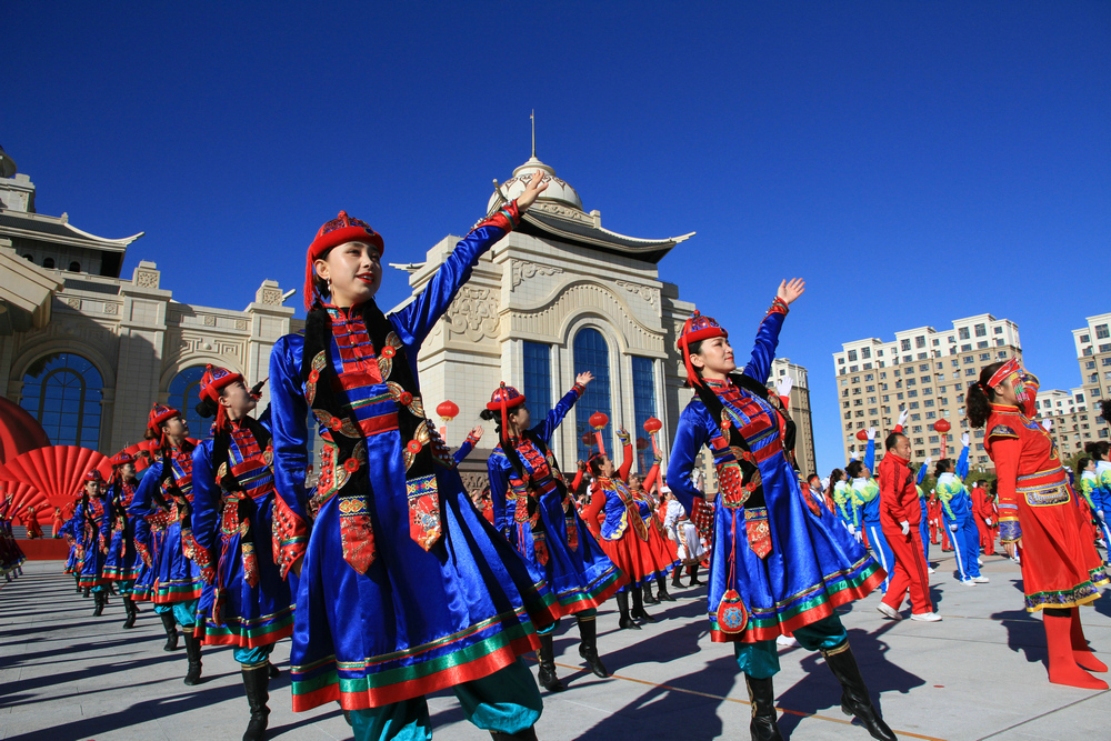 1762248493353032.jpg 微信图片_20251104172614_732_3.jpg