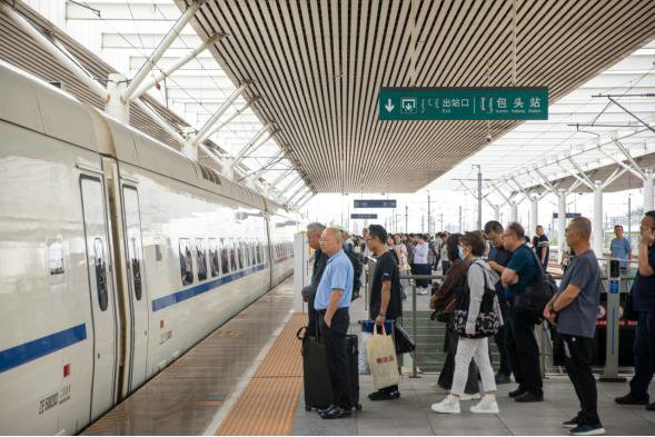 1781751275362155.jpg 铁路3.jpg