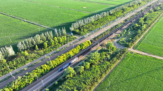 铁路1.jpg