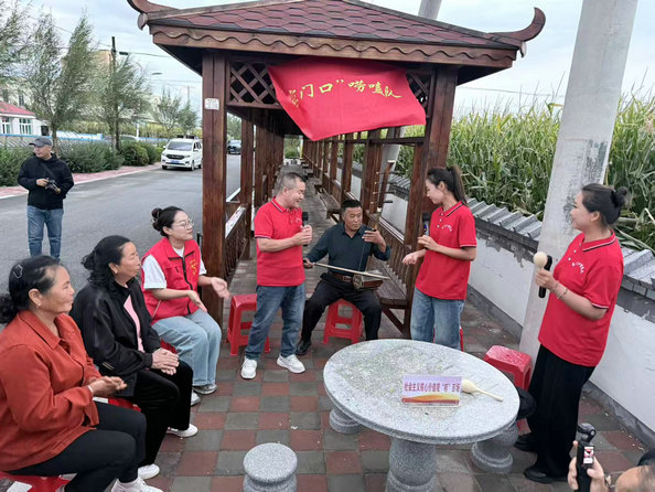 1789836942132516.jpg 唠嗑1.jpg