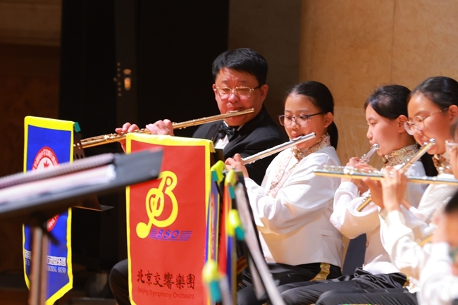 “乐动金帆 ‘艺’起交响”为主题的专场音乐会现场。主办方供图