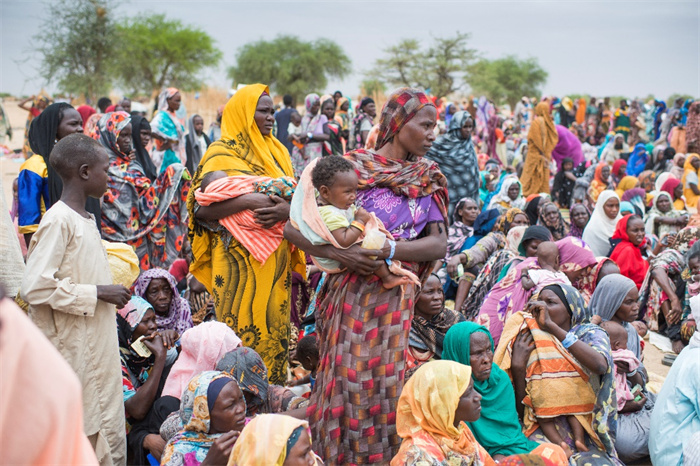 苏丹难民陆续抵达乍得
