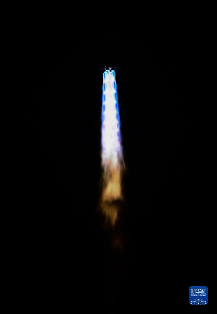 9月7日02时14分，我国在酒泉卫星发射中心使用长征四号丙运载火箭，成功将遥感三十三号03星发射升空，卫星顺利进入预定轨道，发射任务获得圆满成功。新华社发（汪江波 摄）