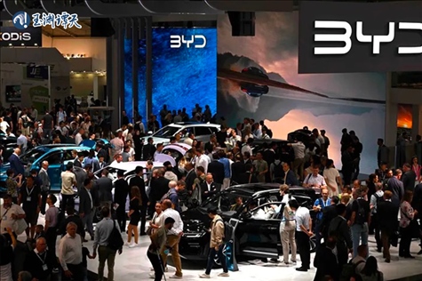 中国新能源汽车亮相德国车展,引发围观