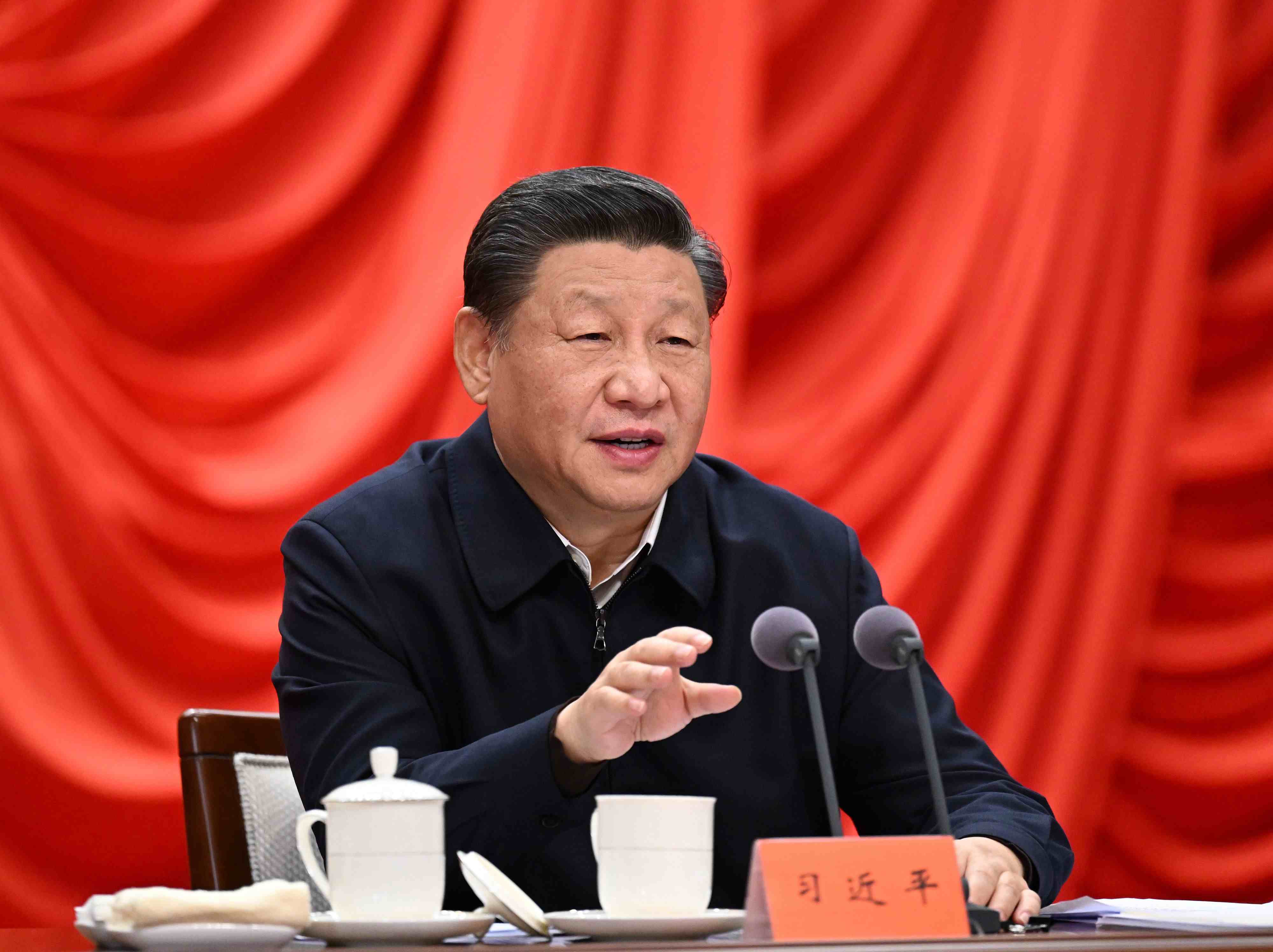 △ 2022年1月11日，习近平总书记在省部级主要领导干部学习贯彻党的十九届六中全会精神专题研讨班开班式上发表重要讲话，强调全党同志都要明大德、守公德、严私德。