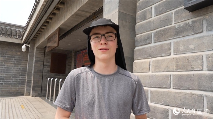 图为德国籍游客埃里克·西伯特。人民网记者 吴超岚摄