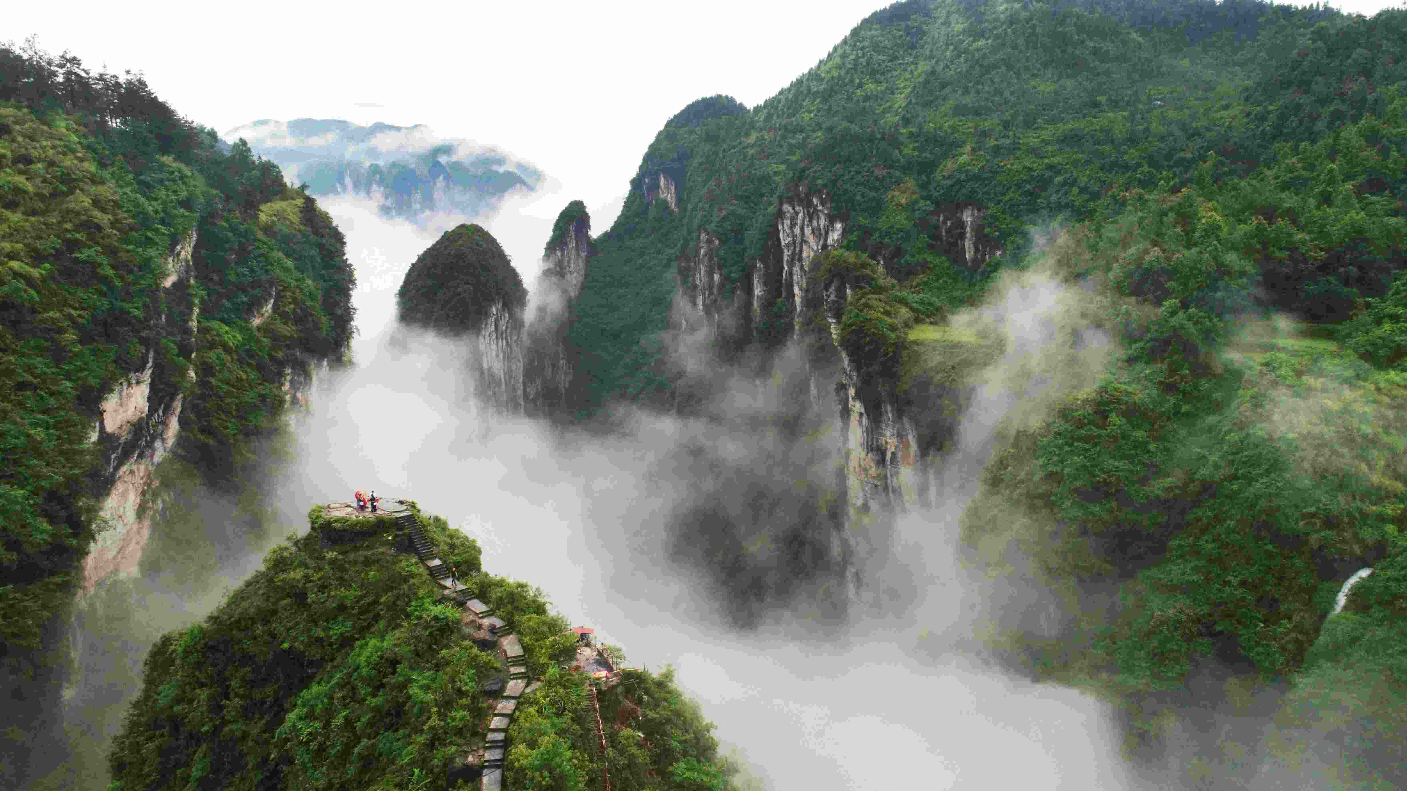 湖南矮寨国家森林公园。受访者供图