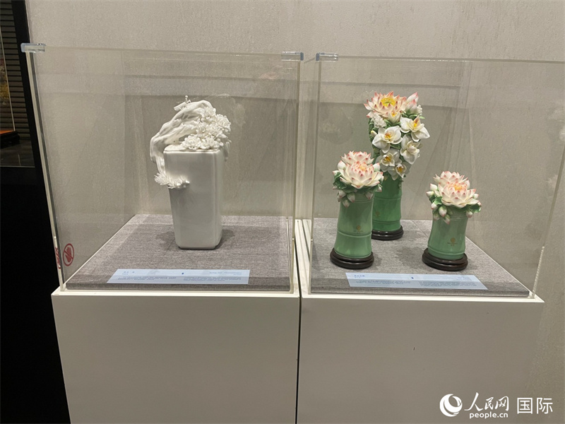 展览上的展品。 人民网记者 刘慧摄