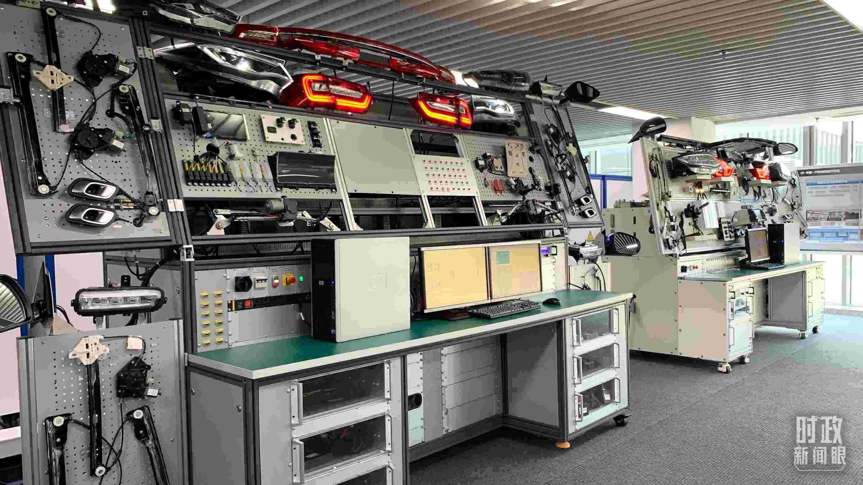 △吉林长春，一汽整车硬件测试实验室。（总台央视记者邢彬拍摄）