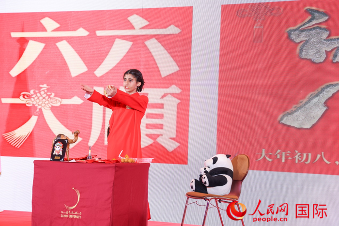 快板表演。人民网记者任皓宇摄